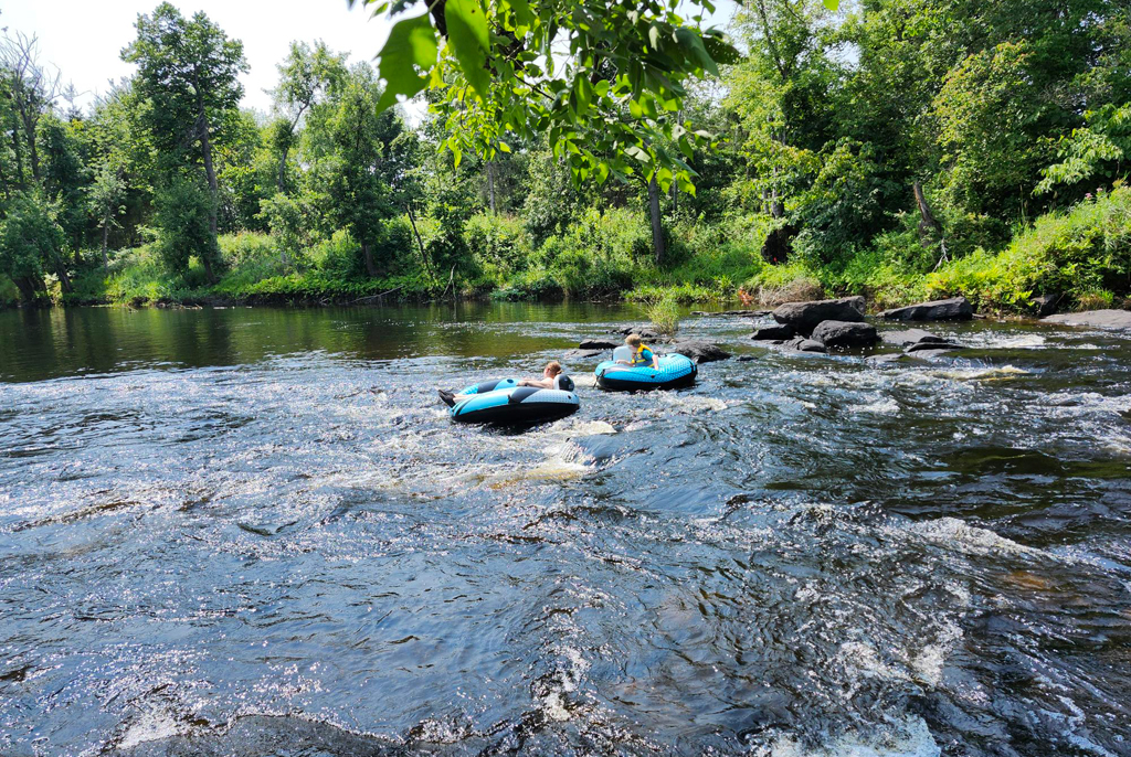 Haid's Hideaway Family Campground - Tubing in Rapids